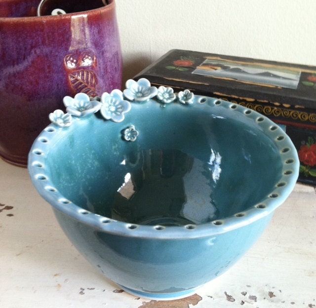 Jewelry Bowl, Earring bowl, mothers day gift, pottery vessel, home decor, housewares