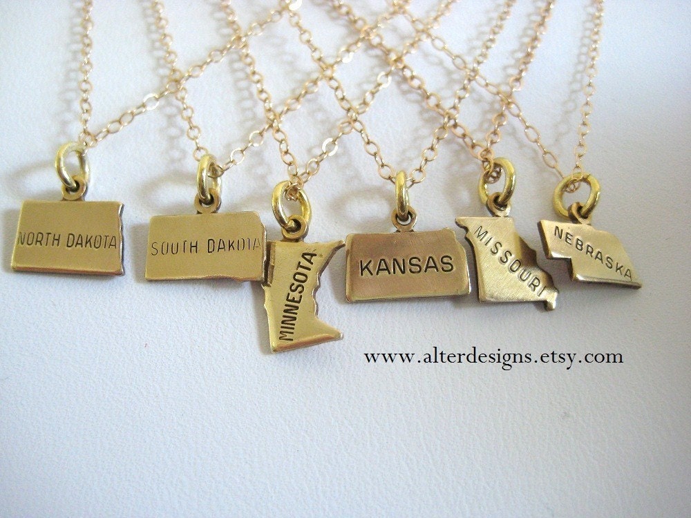 I heart Missouri State Jewelry Nebraska, Kansas,Minnesota, Missouri, South Dakota, North Dakota Gold or Silver - America