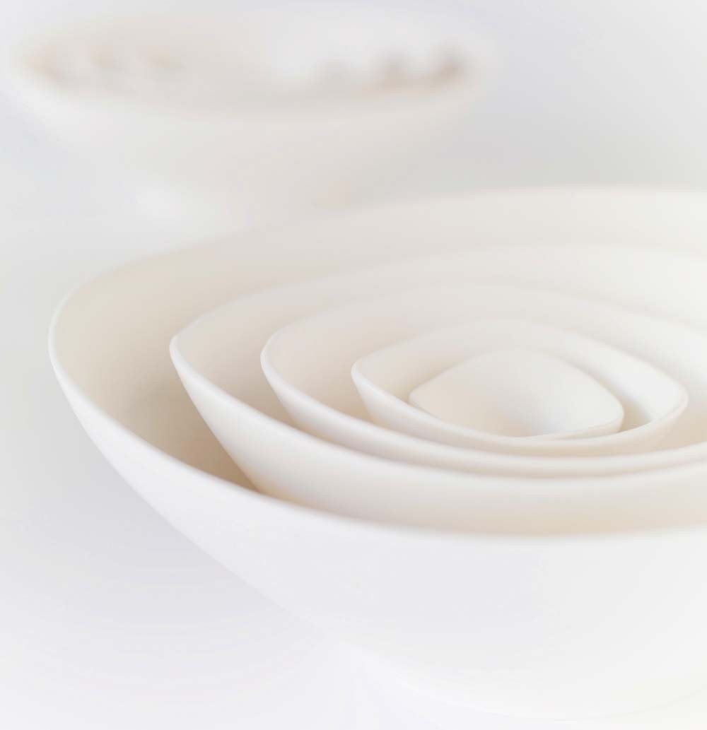 5 Large Nesting Bowls in Clean Matte White by Sara Paloma