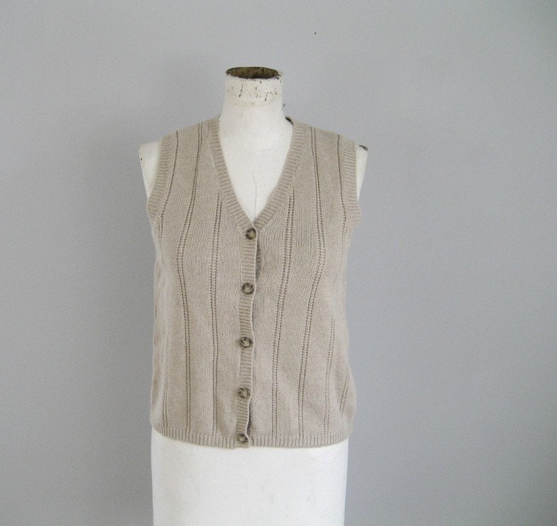 vintage Oatmeal knit sweater vest -xs/s