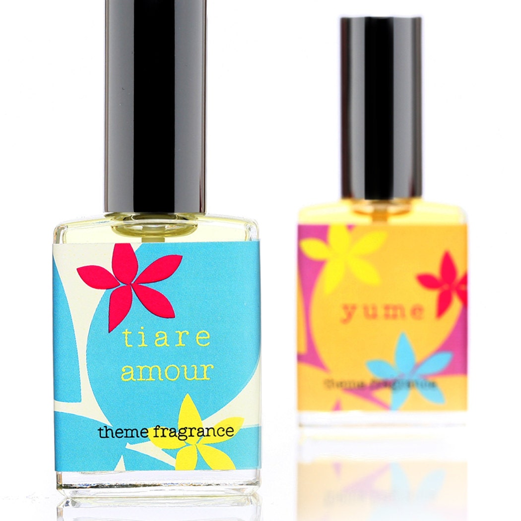 White floral tropical perfume - Tiare Amour tm perfume. Romantic, feminine. Gift under 25.