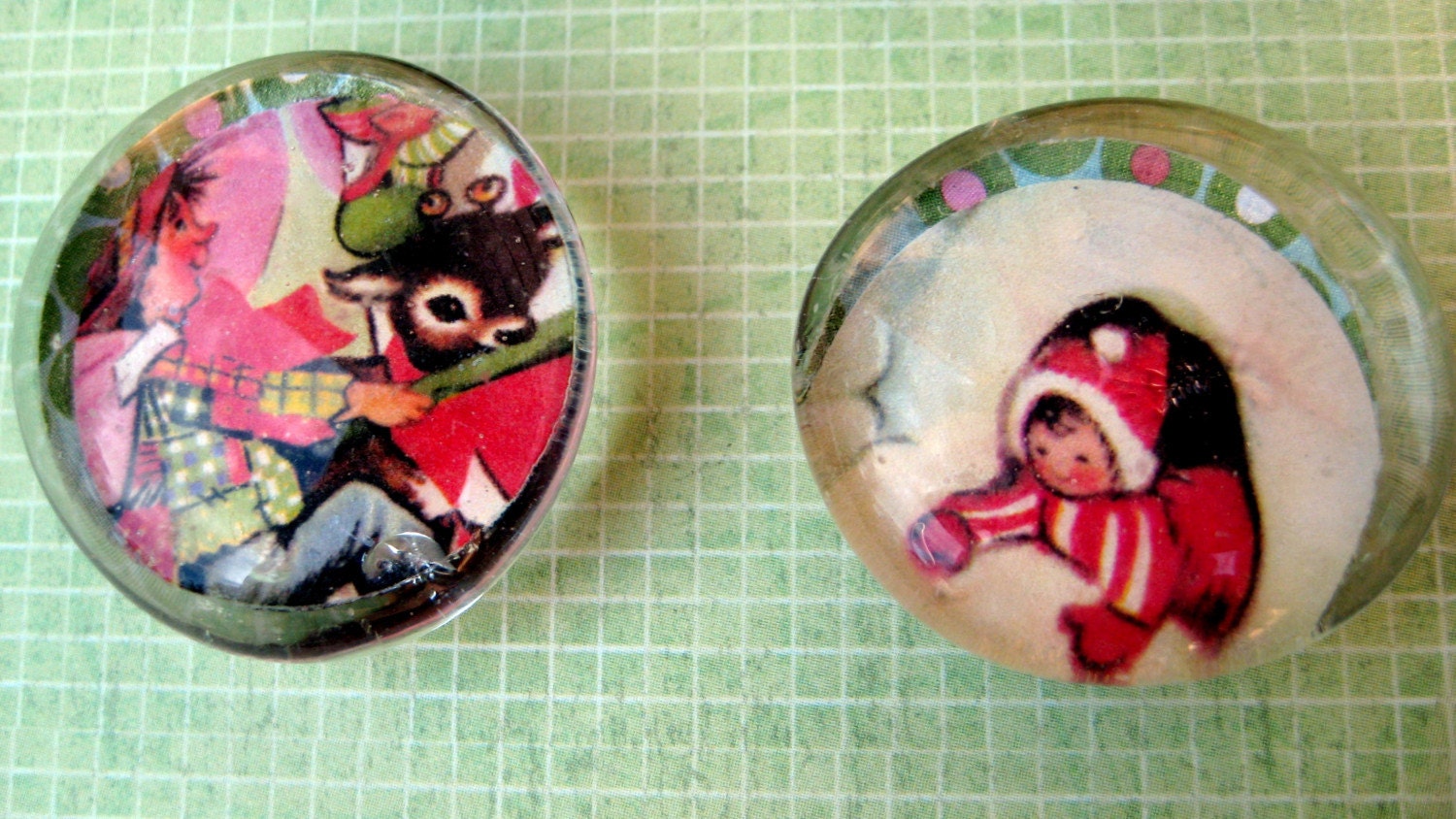 Set of 4 - Retro - A Winter Wonderland Xmas Glass Magnets Collection Stocking Stuffer - (Holiday Sale)