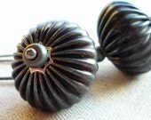 Gunmetal earrings - pumpkin, grey metal