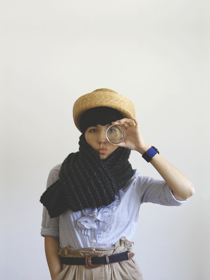 The EX-BOYFRIEND Scarf in Charcoal