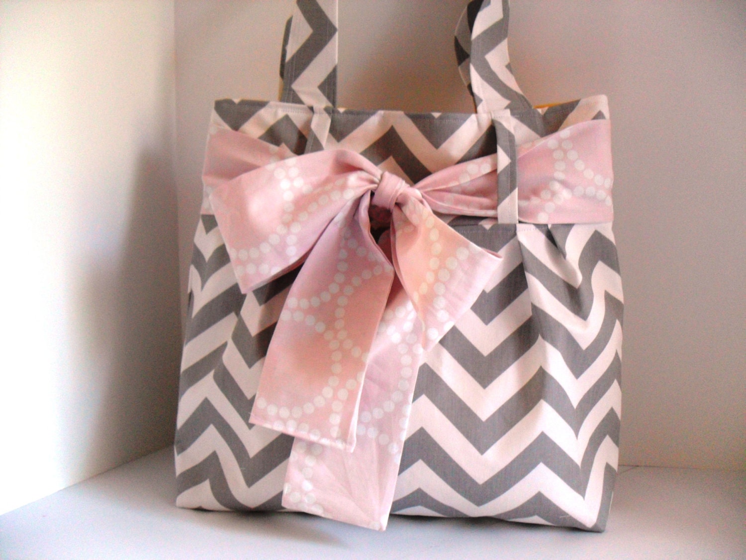Handbag Made of Chevron  Fabric and Light Pink Bow