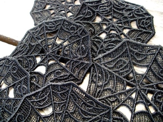 Spider Web Free Standing Lace Table Confetti/Decorations set of 6 - antsAccessories Spider Web Free Standing Lace Table Confetti/Decorations set of 6 - antsAccessories