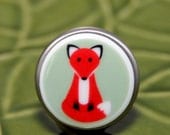 Sitting Fox  - Porcelain Brushed Nickel Drawer Knob