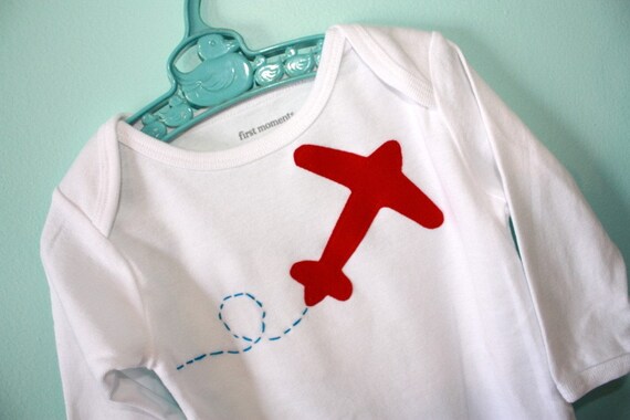 Boy onesie, appliqued Airplane onesie for newborn to toddler baby boy in red and aqua