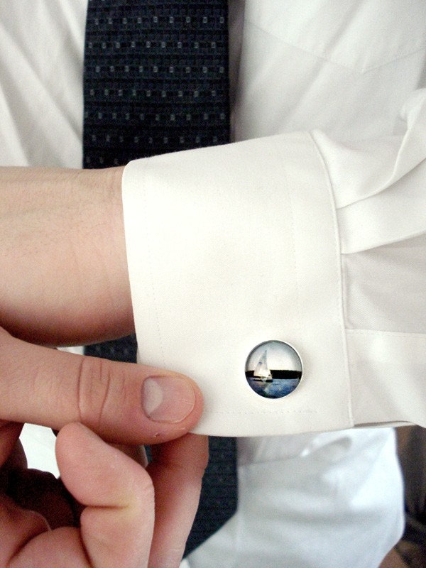 Custom Groomsmen Cufflinks Gift Set - 5 Wedding Photo Cufflinks - Unique Gift for Best Man, Father of the Bride, Husband, etc.