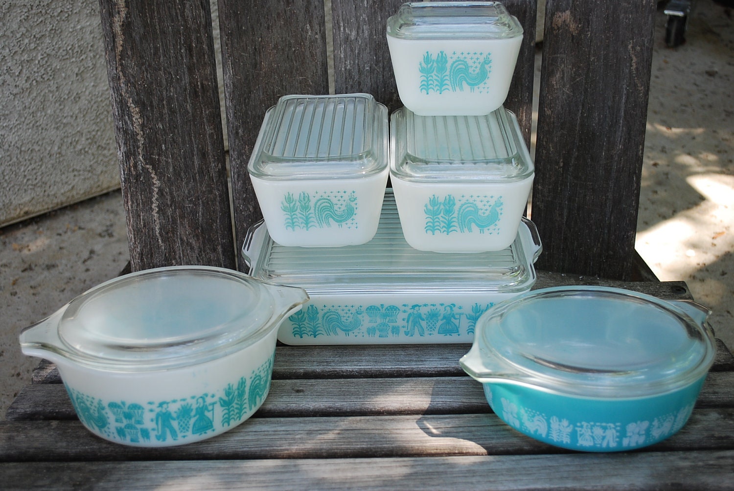 12 Piece Set of Vintage Butterprint Pyrex Refrigerator Dishes
