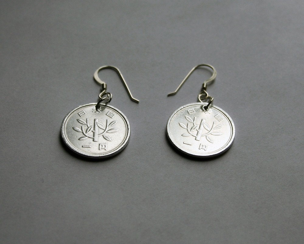 1 Yen - Earrings