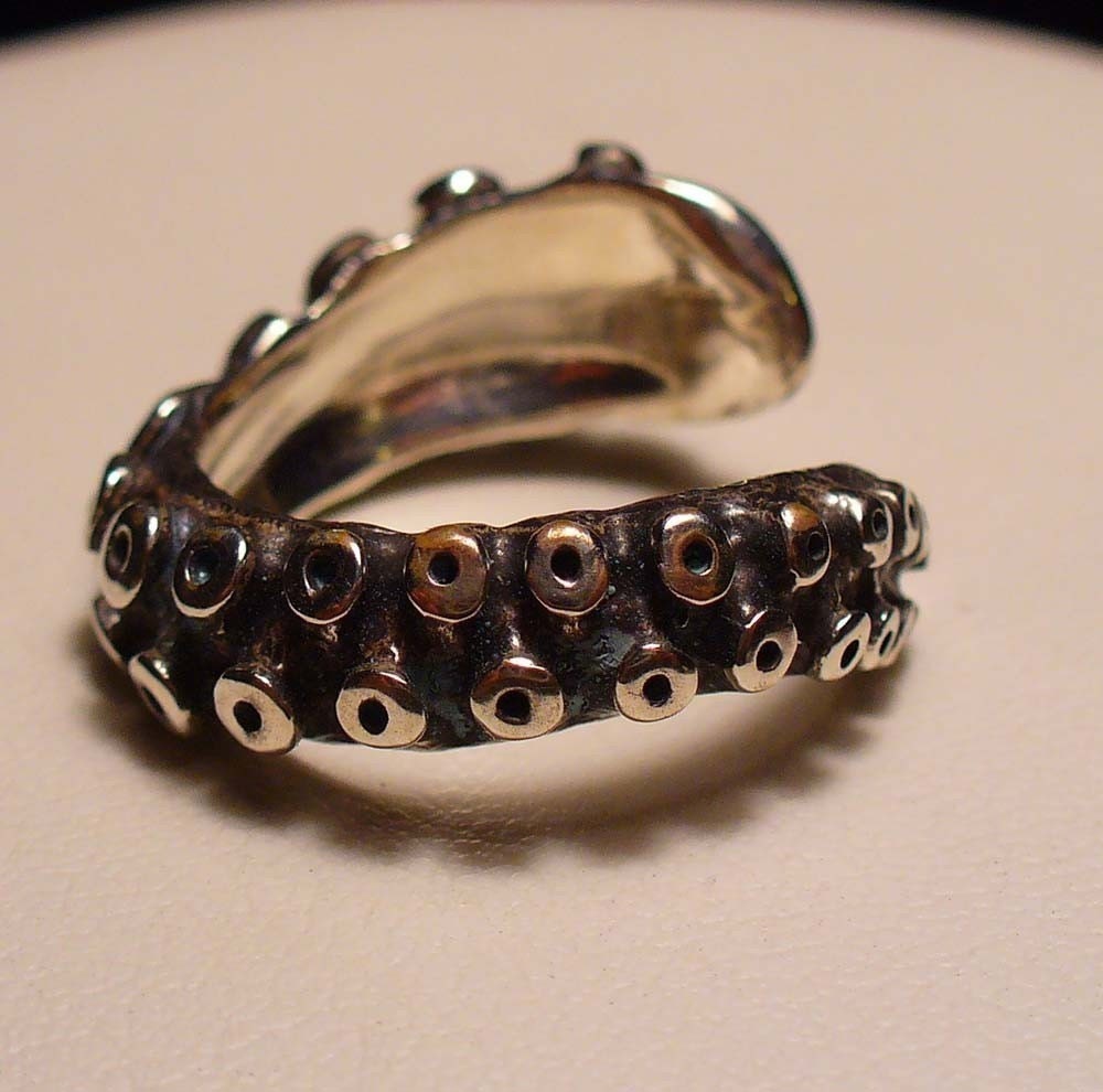 SALE - Black Diamond OctopusMe Tentacle Ring