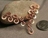 Handmade hammered solid copper leaf dangle/connector, one piece (item ID LCL55x35)