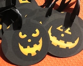All Hallow's Eve - Round Halloween Gift Tags