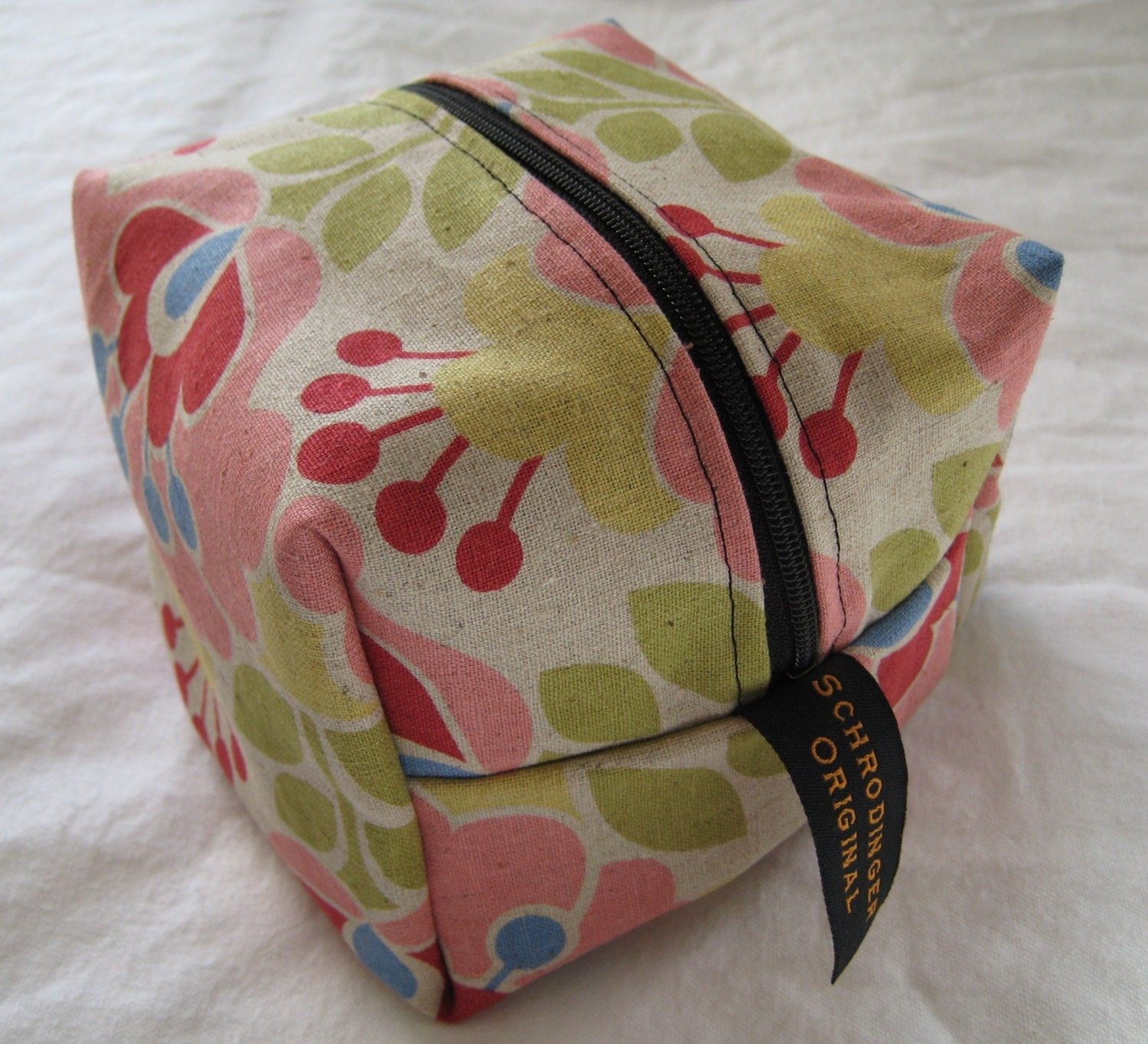Pink florals Cube