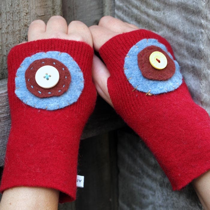 FREE SHIPPING Tubeway Armies Wrist Warmers - Red with Handstitched Circles