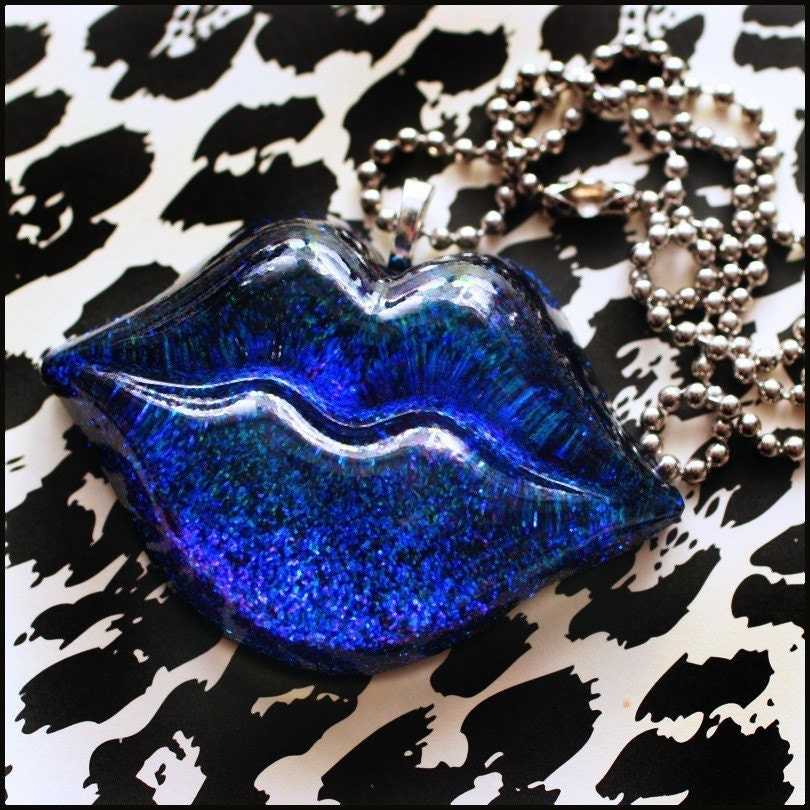 Your Kiss Is Electric - Resin Lips Necklace