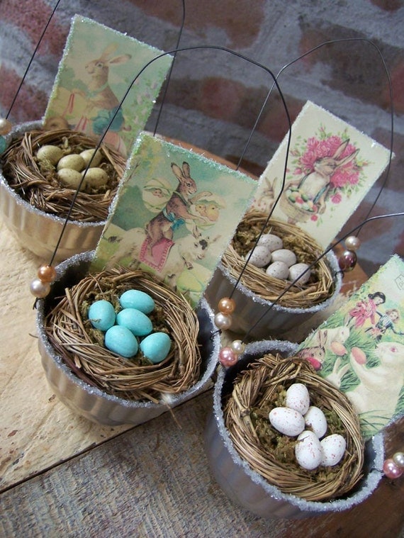 Vintage-Inspired Jello Mold Easter Egg Baskets