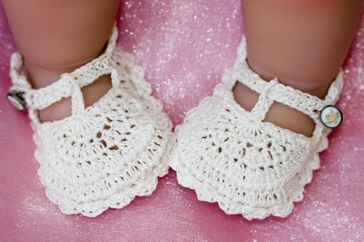 Cheryls Crochet CC2 Fancy Crochet T-Strap Baby Booties PDF Pattern
