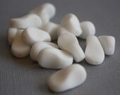 16 Vintage Lucite Matte White Odd Shaped N8