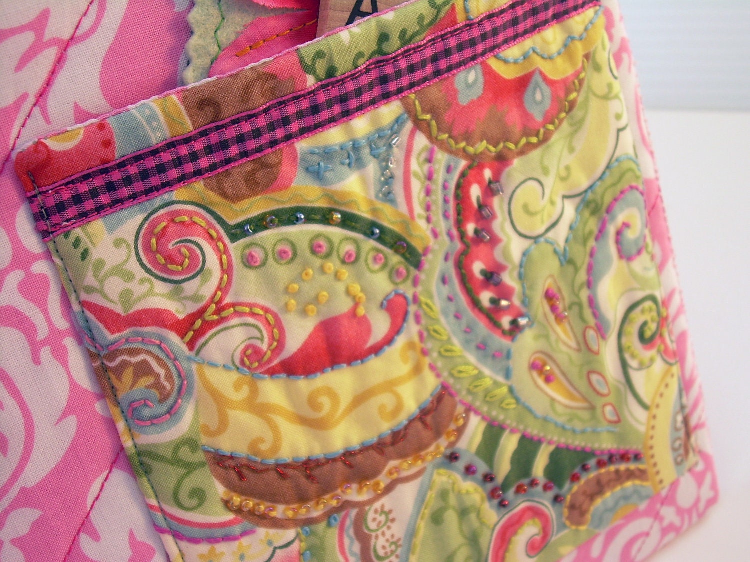 QUILT PATTERN, Quilted Collage Journal,  E-Pattern PDF, Very Unique, Make a Fabulous Gift for someone special