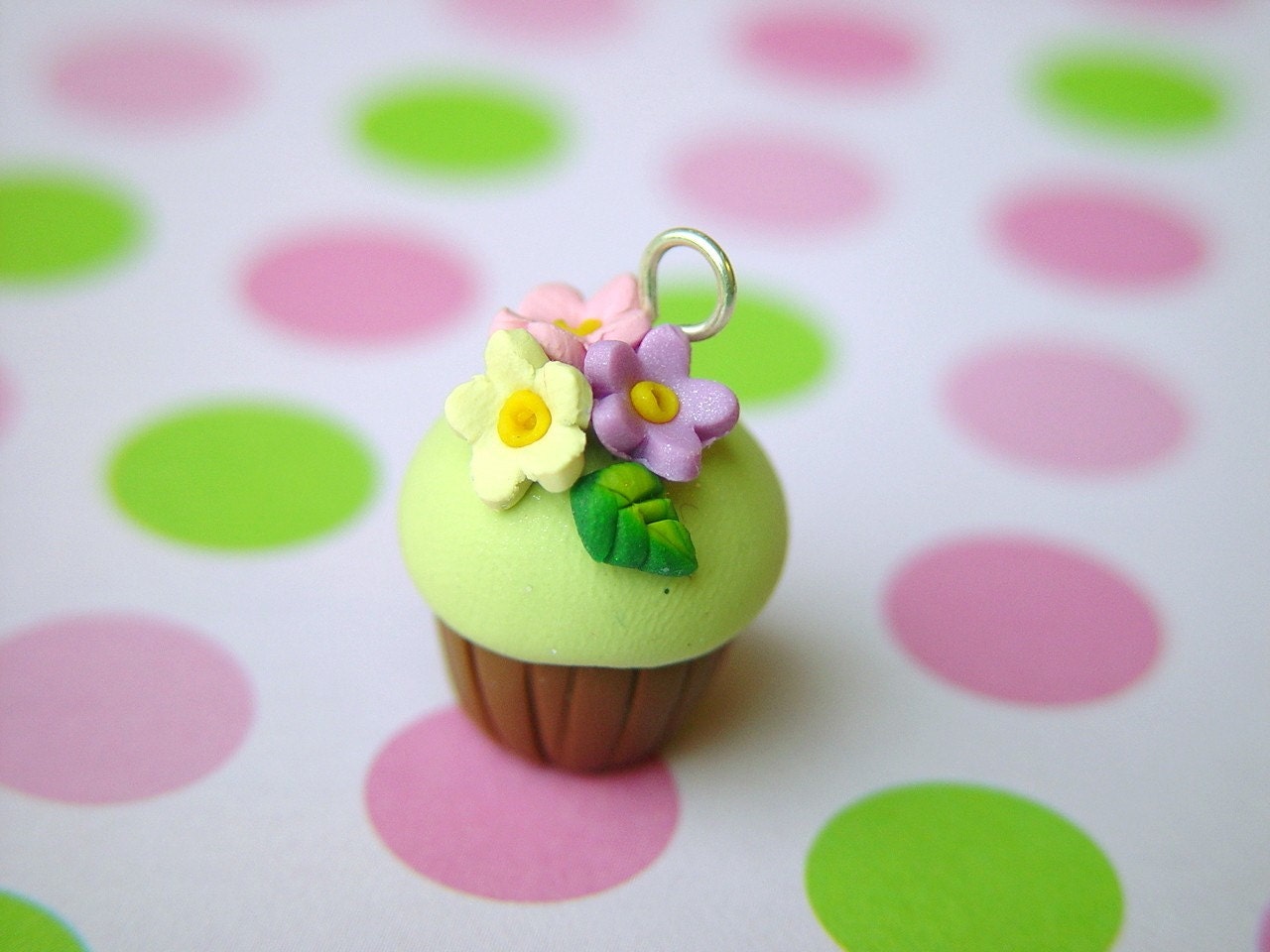 Mother's Cupcake with Lime Frosting