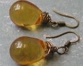 Earrings Amber Czech glass tear drop - Barley sugar