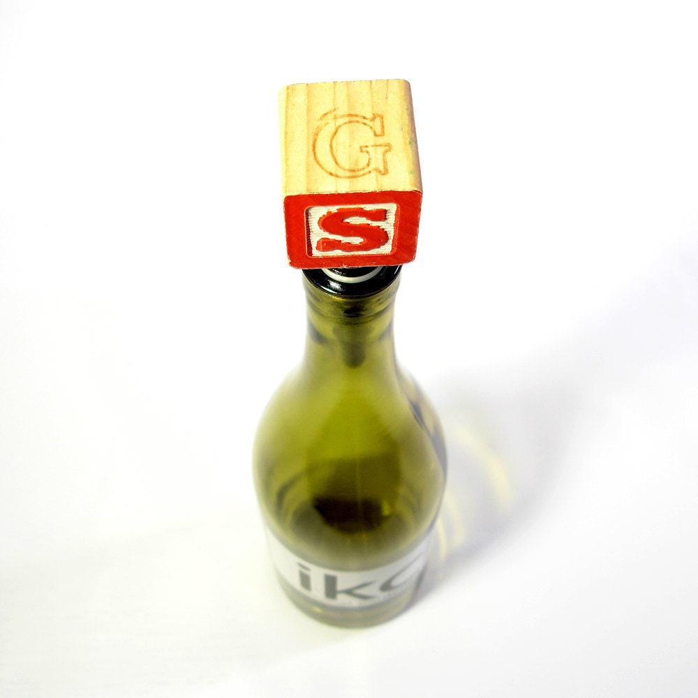 Wine Bottle Stopper - Upcycled Vintage ABC Block (red S, blue G)