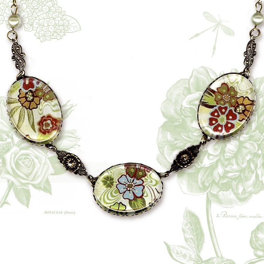 Boho Chic Necklace  - Glass Cabochon - Botanicalz Collection - Bohemian Rhapsody