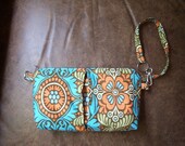 PDF SEWING PATTERN - Convertible Wristlet Clutch Mini Purse -  with cash, credit card and coin pockets - instant download