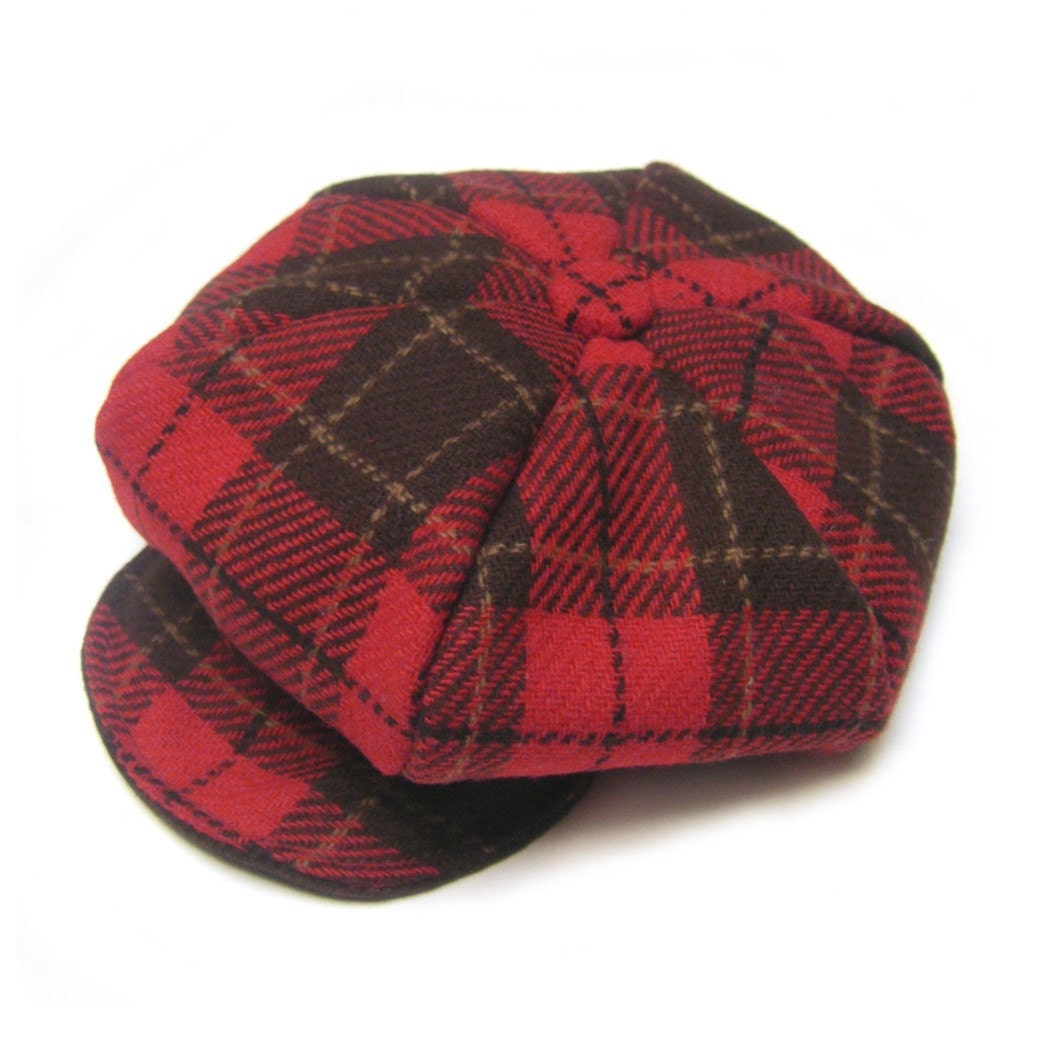 Newsboy hat for baby in red and brown plaid, 3 to 5 months - CoffeeLady