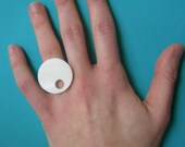 circle white cut out ring