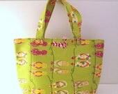 Large Tote Green with Flip Flop Pattern