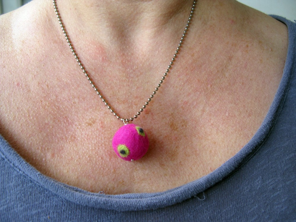 Fuschia - Dotted Handmade Felt Bead Necklace