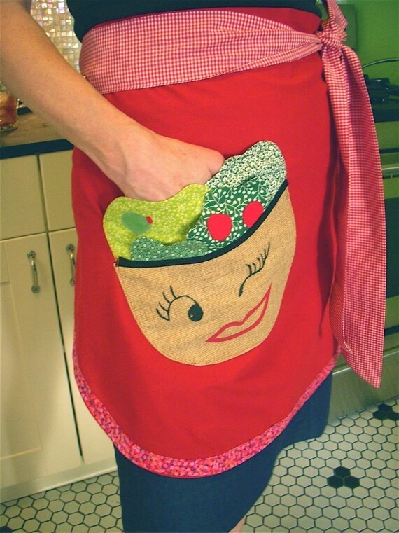 Funky Chefs BBq Apron with 3D Fabric Sculpture/ Applique Salad Pocket