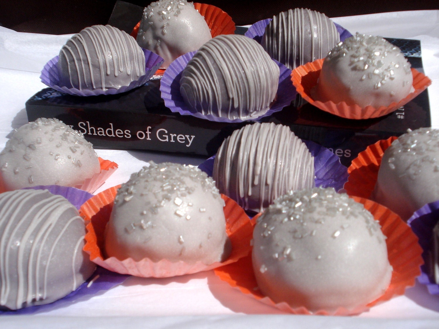 Cake Balls: 50 Shades of Grey Bitty Cake Bites