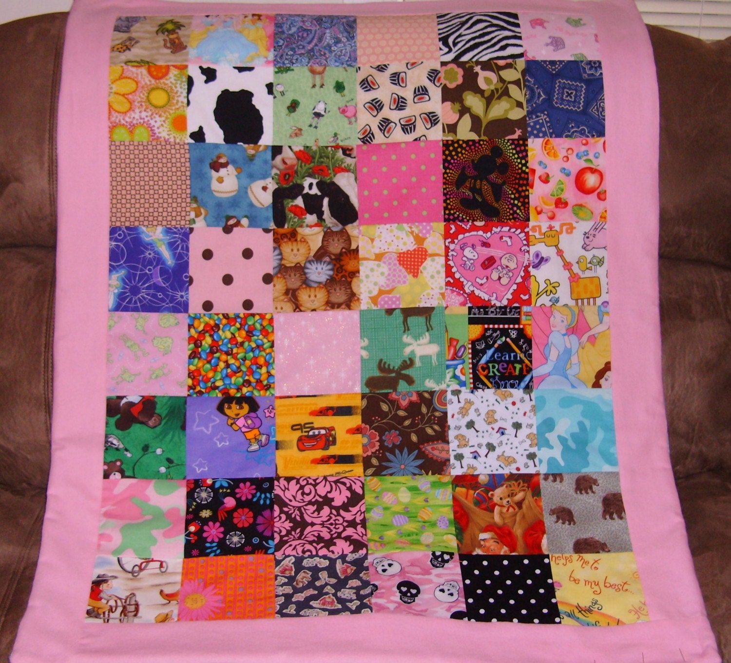 Girls Bright and Bold Super Snuggley I Spy Quilt Blanket 32x41