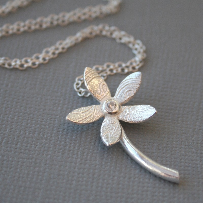 Pick Me No.4 - Baby Handmade Flower Necklace