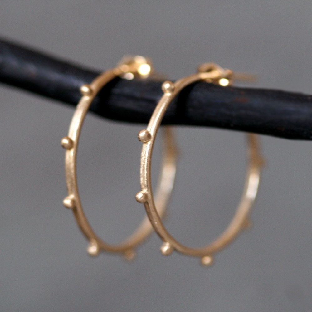 Small Beaded Hoop Earrings in 14k Gold