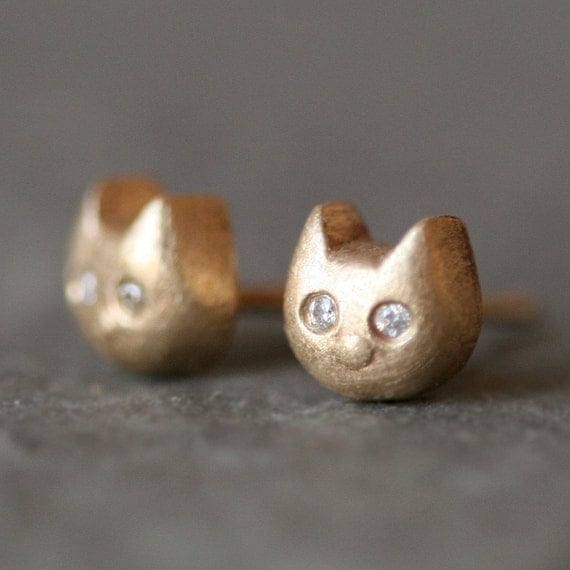 Baby Kitten Stud Earrings With Diamonds in 14K Gold