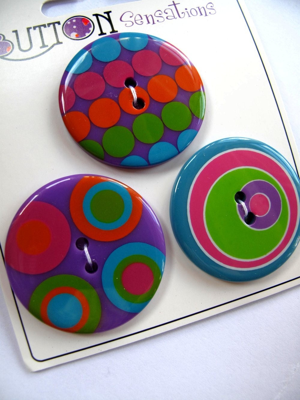 Warhol Buttons Trio 3 per card