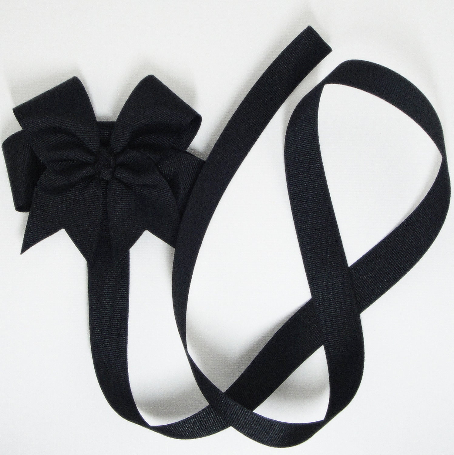Free USA Shipping Over 20 - Solid Black or Any Color Hairbow Holder with Large Size Tails Down Boutique Hair Bow - HairbowDepot