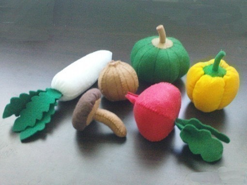 Felt Vegetables Patterns SALE - Eat Your Green Felt Vegetables LOT - 19 Different Vegetables (Patterns and Instructions via Email)