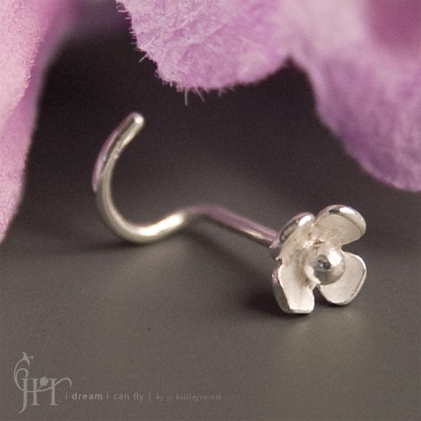20g Silver Flower Nose Ring - Sterling silver 20 gauge nose screw
