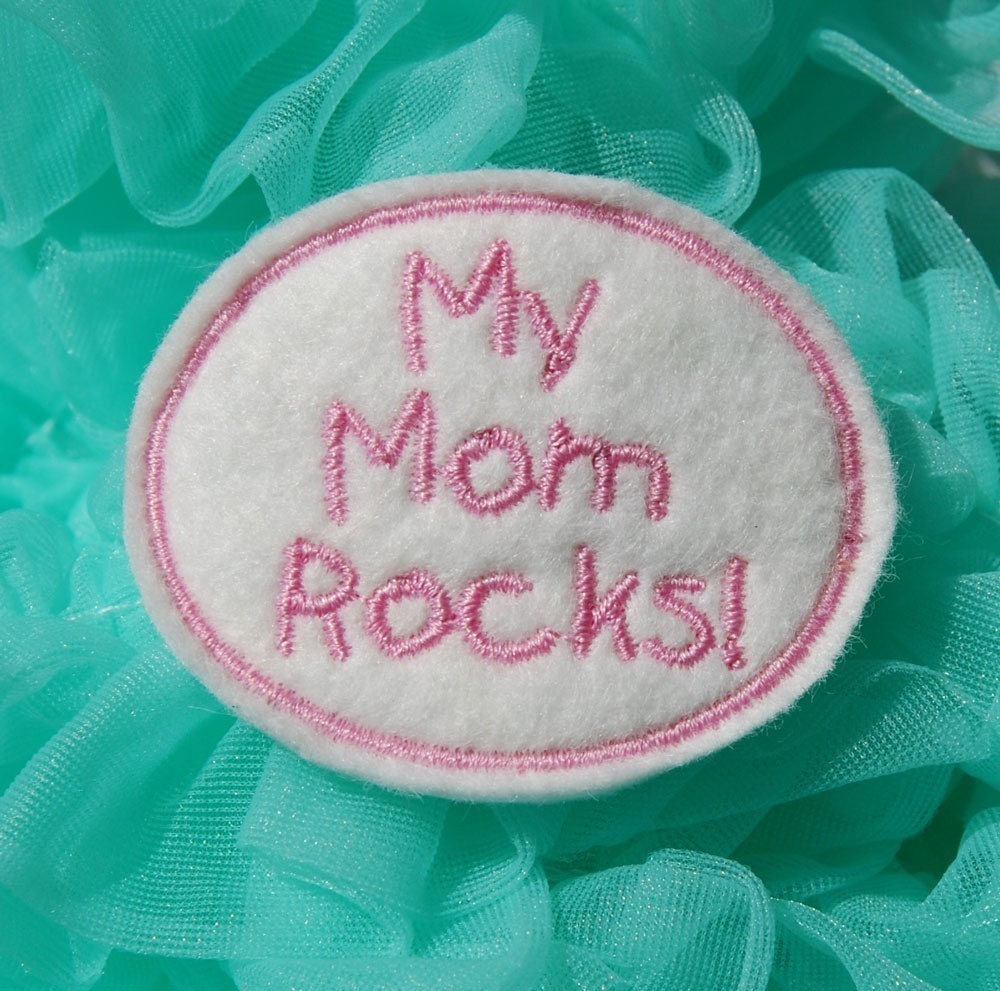 My Mom Rocks Wool Felt Clip by Chic Baby Rose