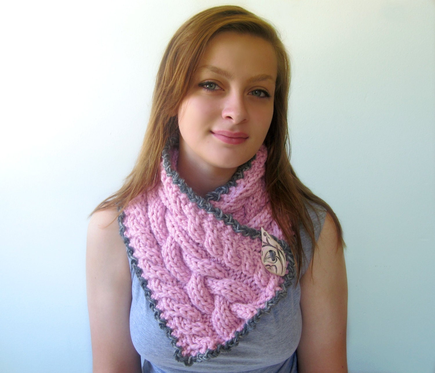 Cabled Scarf in Natural Heathered Wheat. Caramel Crocheted Trim. Handknit. Classic.
