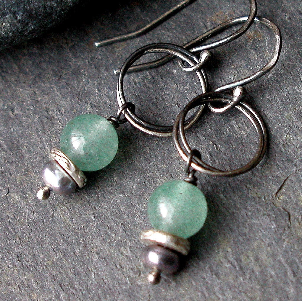 Mint Green Aventurine, Gray Pearl and Sterling Silver Earrings - CRUZAN
