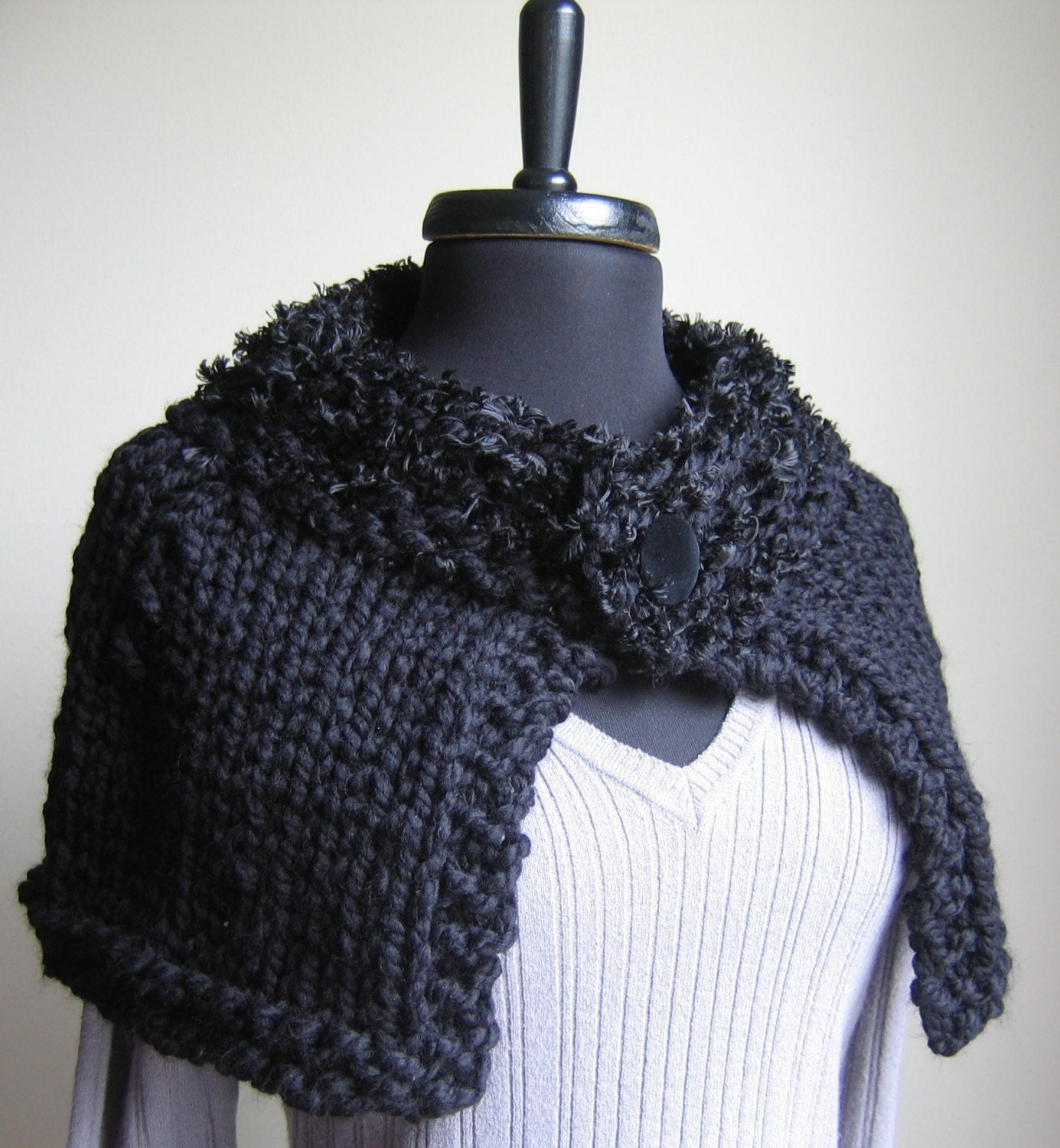 Black Knit Cape Bella