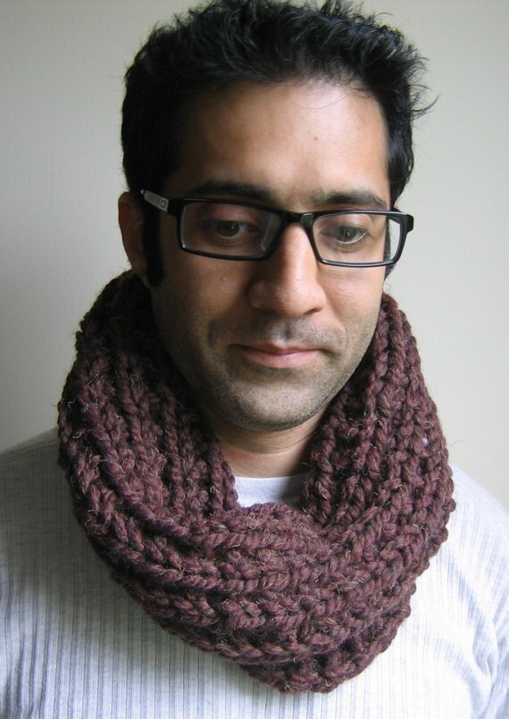 The Urbane Man knit cowl- Brown