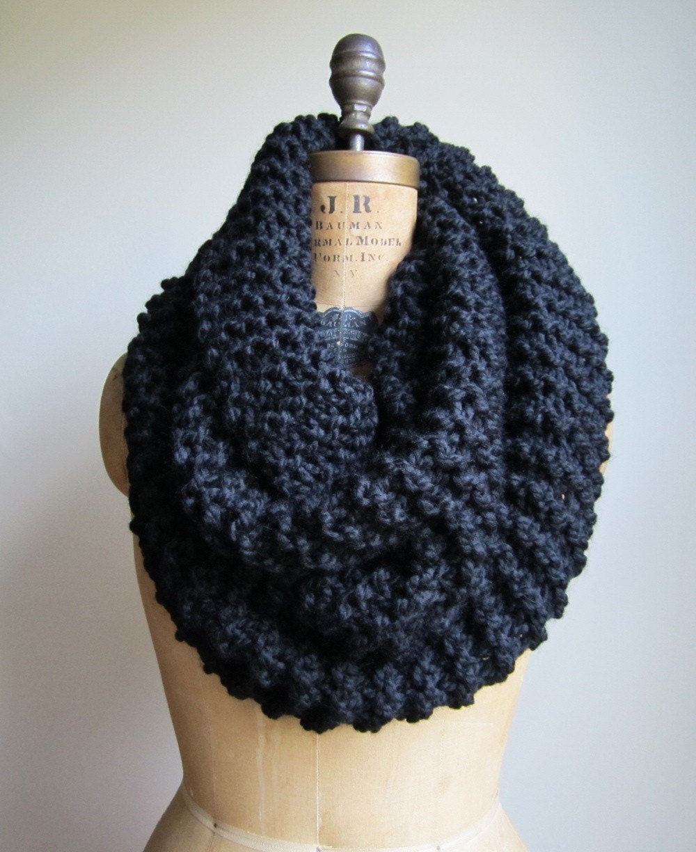 Super Snuggly chunky knit Black cowl. Infinity scarf.